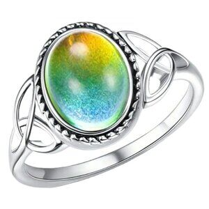 Vintage - Celtic Design Band - Boho Style Mood Stone - Color Changing Ring